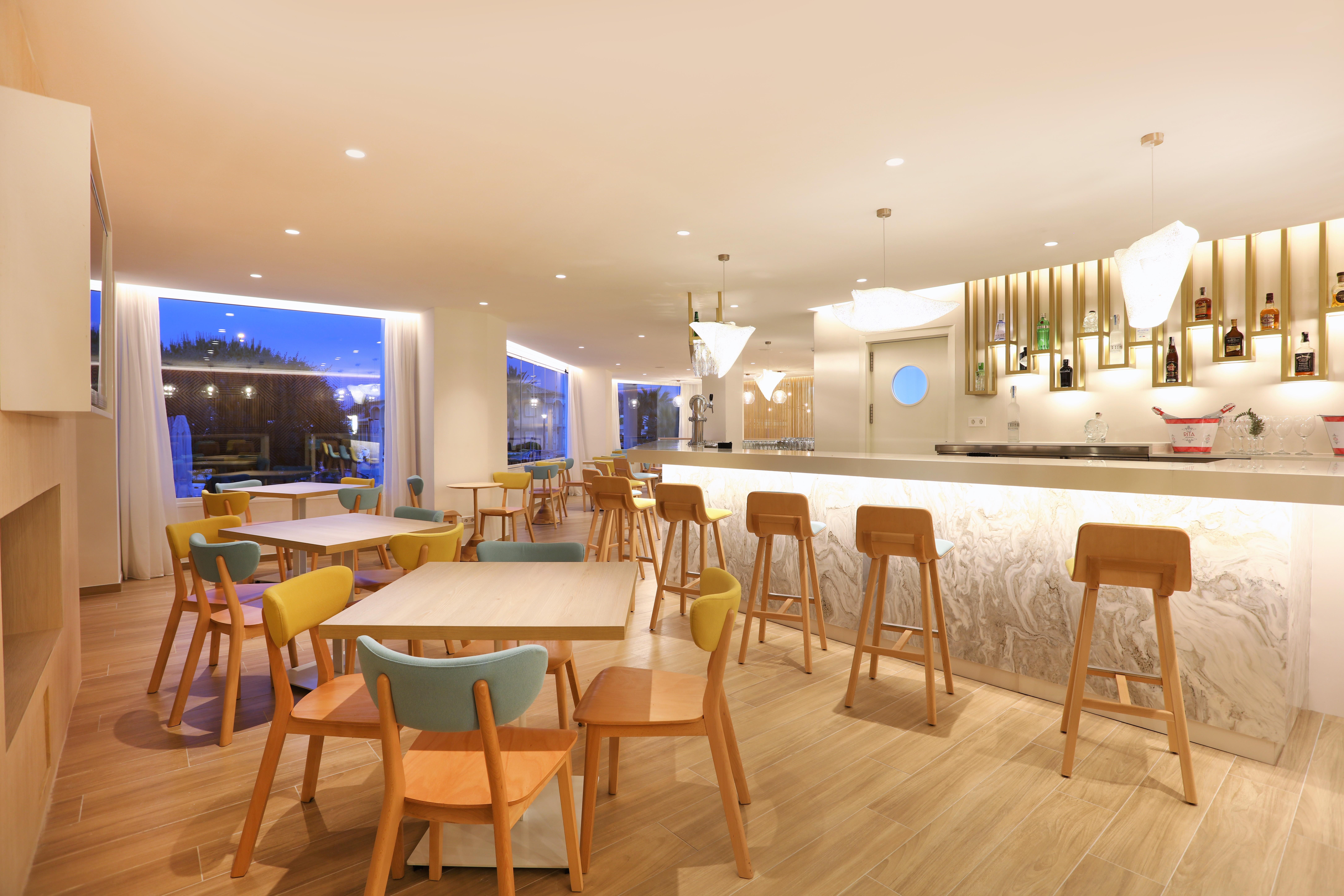 Iberostar Waves Playa De Muro Playa de Muro  Ngoại thất bức ảnh